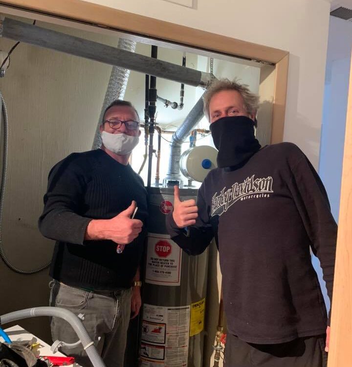 133005197_1402025270137296_1701297906461349977_n